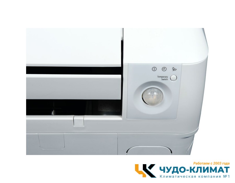 Кондиционер Hitachi Wall Light RAK-70PPD / RAC-70NPD